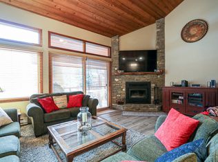 (Undisclosed Address), Mammoth Lakes, CA 93546