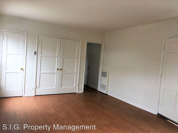 4th image of 146 S Adams St APT 11