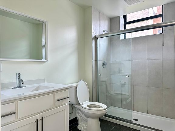 611 bathroom