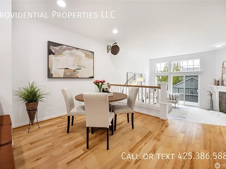 1947 NE Killian Ln #1 — Photo 8
