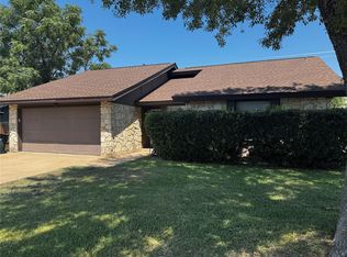 407 Hillside Dr, Round Rock, TX 78681
