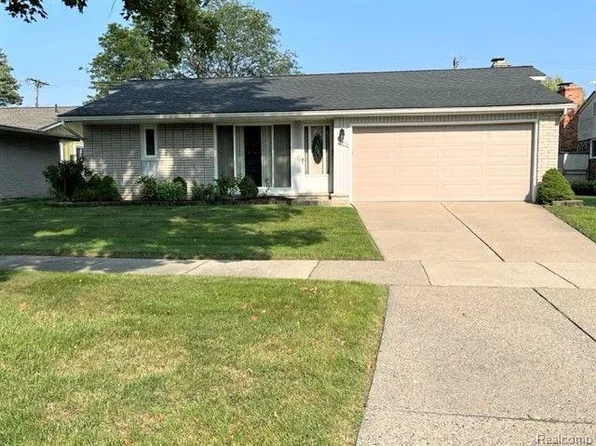 14488 Yale St, Livonia, MI 48154