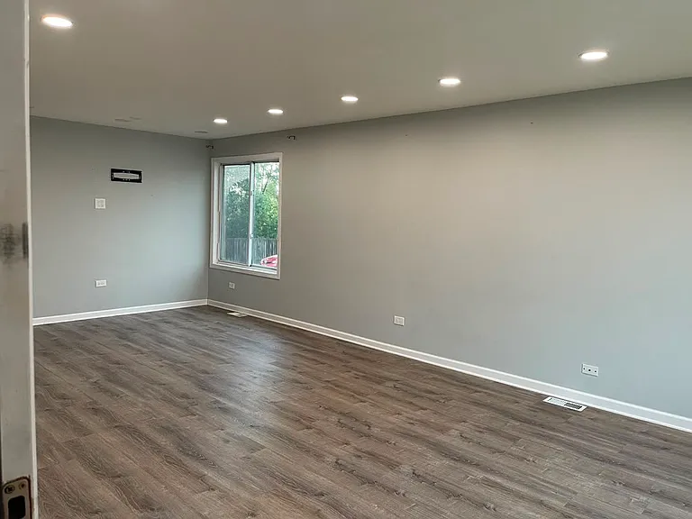 9160 Falcon Ridge Dr #2 — Photo 3