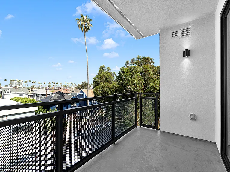 1240 Magnolia Ave #103 — Photo 16