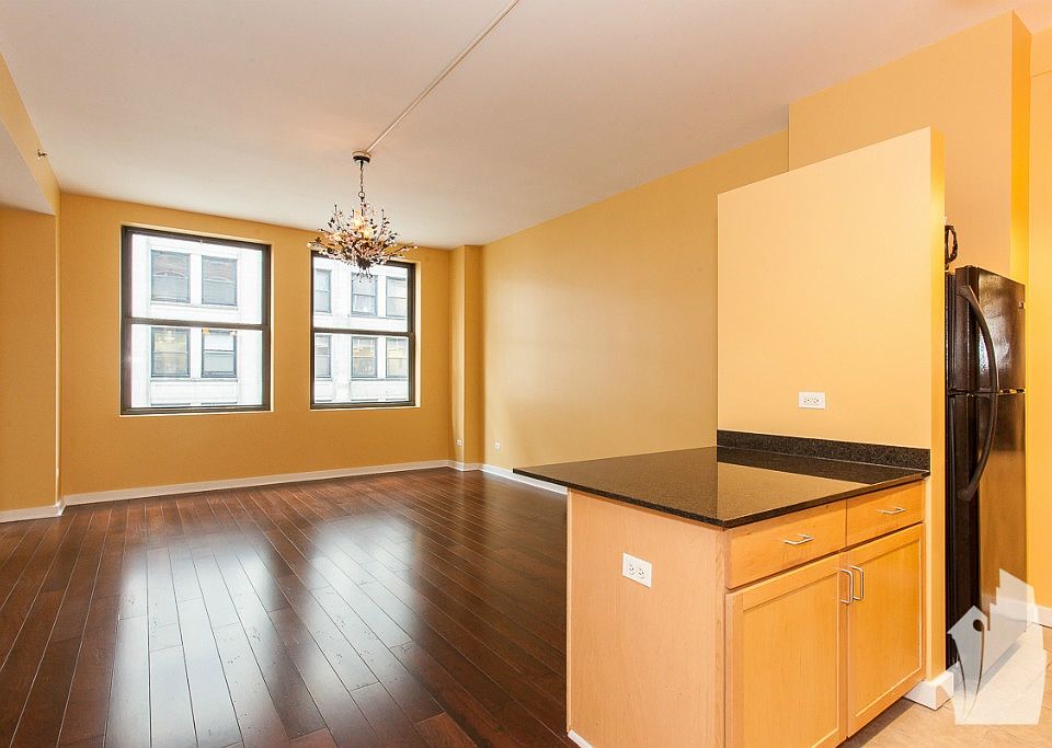 1st image of 5 N Wabash Ave #Fl14