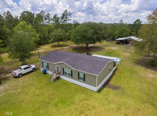151 Fox Run Rd, Folkston, GA 31537