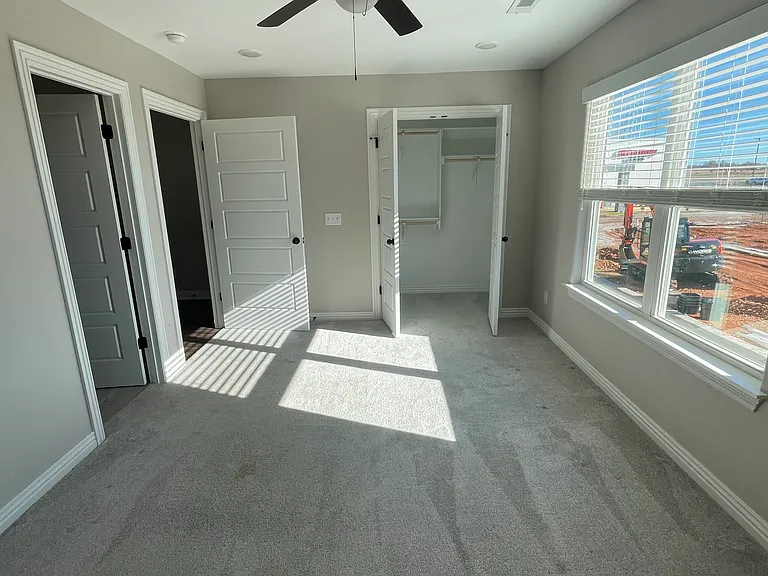 1117 Sheldon Dr #D — Photo 8