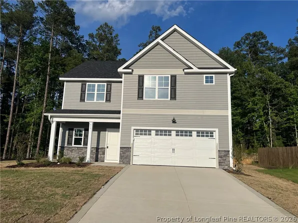 475 Crichton Ct, Fayetteville, NC 28311