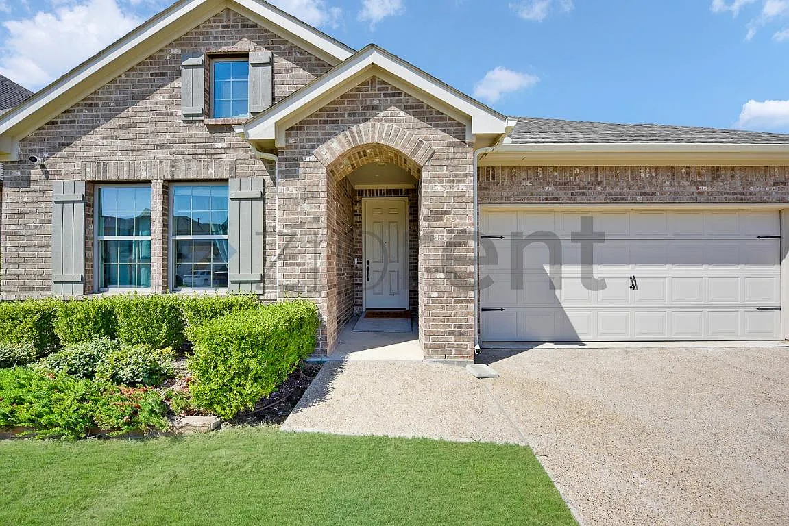 4 bed, 2964 sqft, $2,375 — Photo 3