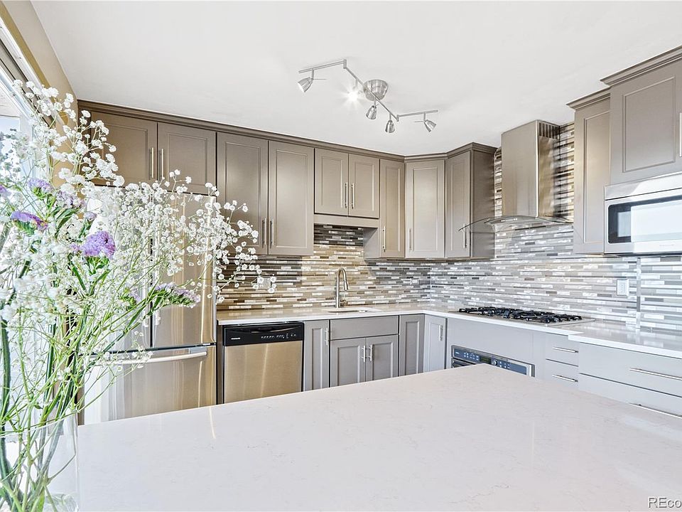 1st image of 800 Washington Street #702