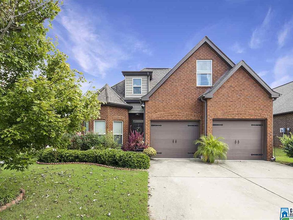 1st image of 395 Glen Cross Way