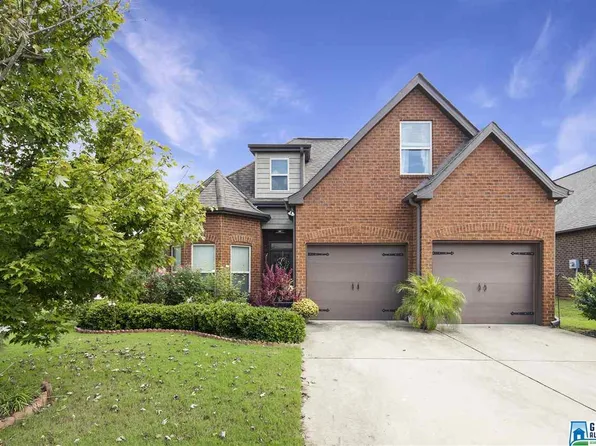 395 Glen Cross Way, Trussville, AL 35173