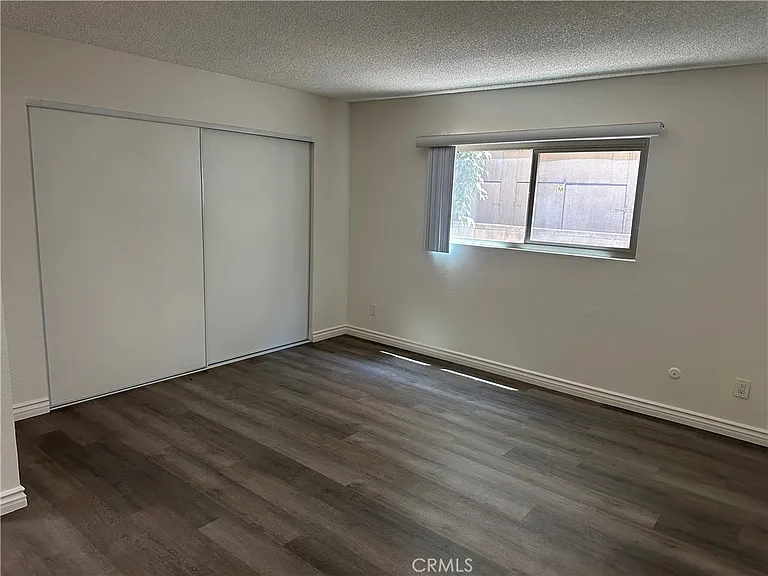 7055 Etiwanda Ave #102 — Photo 10