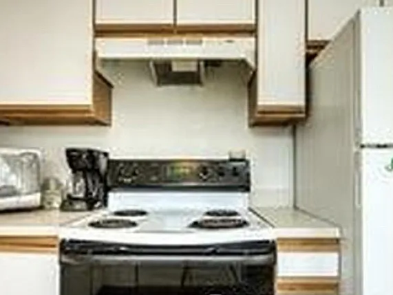 416 22nd Ave SW #416 — Photo 10