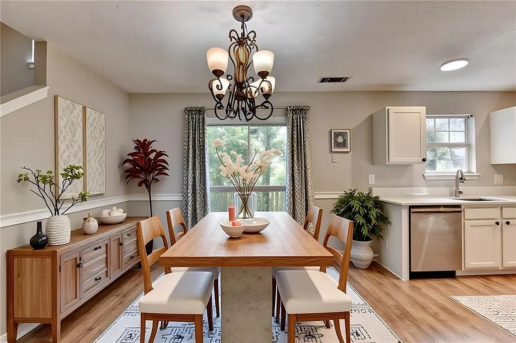 3 bed, 2.5 bath, 1786 sqft, $2,250 — Photo 4