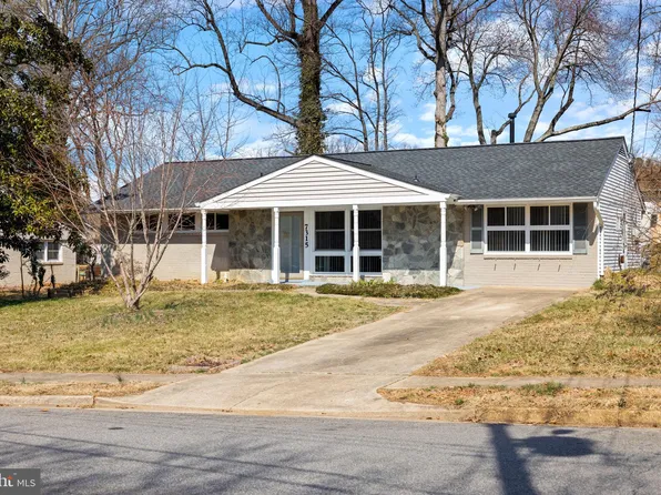 7315 Charlotte St, Springfield, VA 22150
