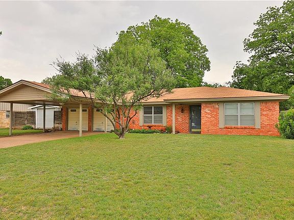 2nd image of 2101 Delwood Dr