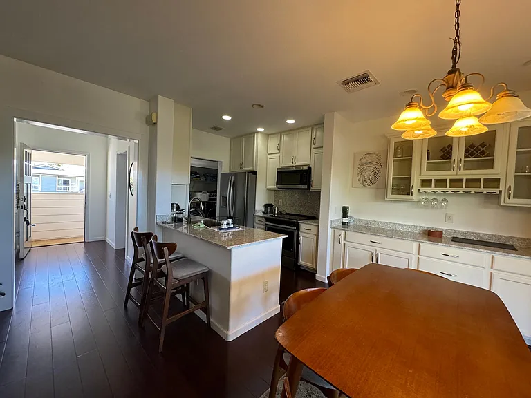 92-1214 Olani St #UPSTAIRS — Photo 19