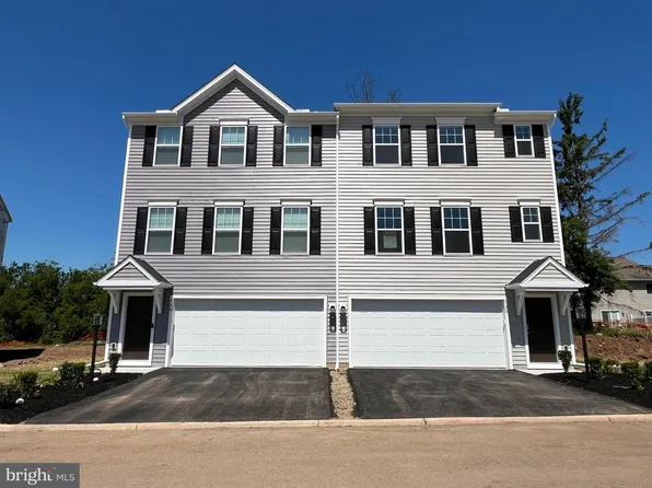 736 Fawn Way Lot 14, Pennsburg, PA 18073