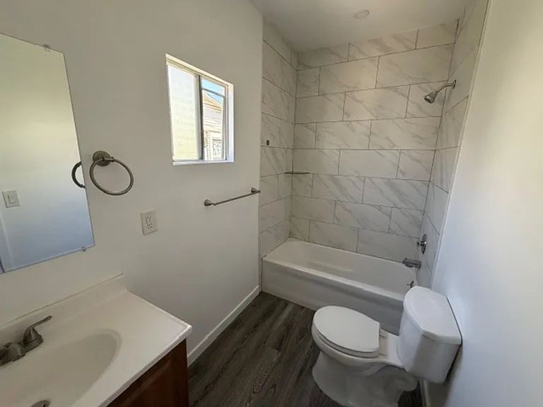 206 E Avenue 40 — Photo 5