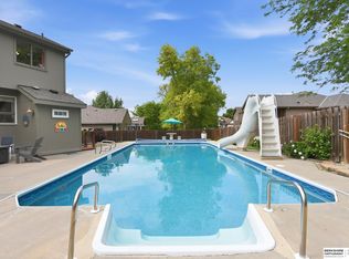 4019 N 164th Cir, Omaha, NE 68116