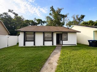 777 Kings Cove Ct, Orlando, FL 32807