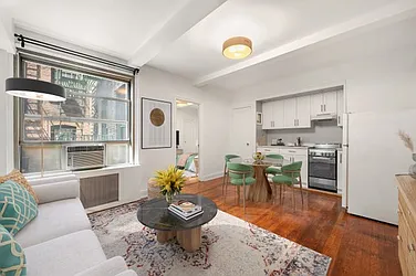 Rented by Coldwell Banker Warburg