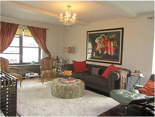 Rented by Douglas Elliman | media 10