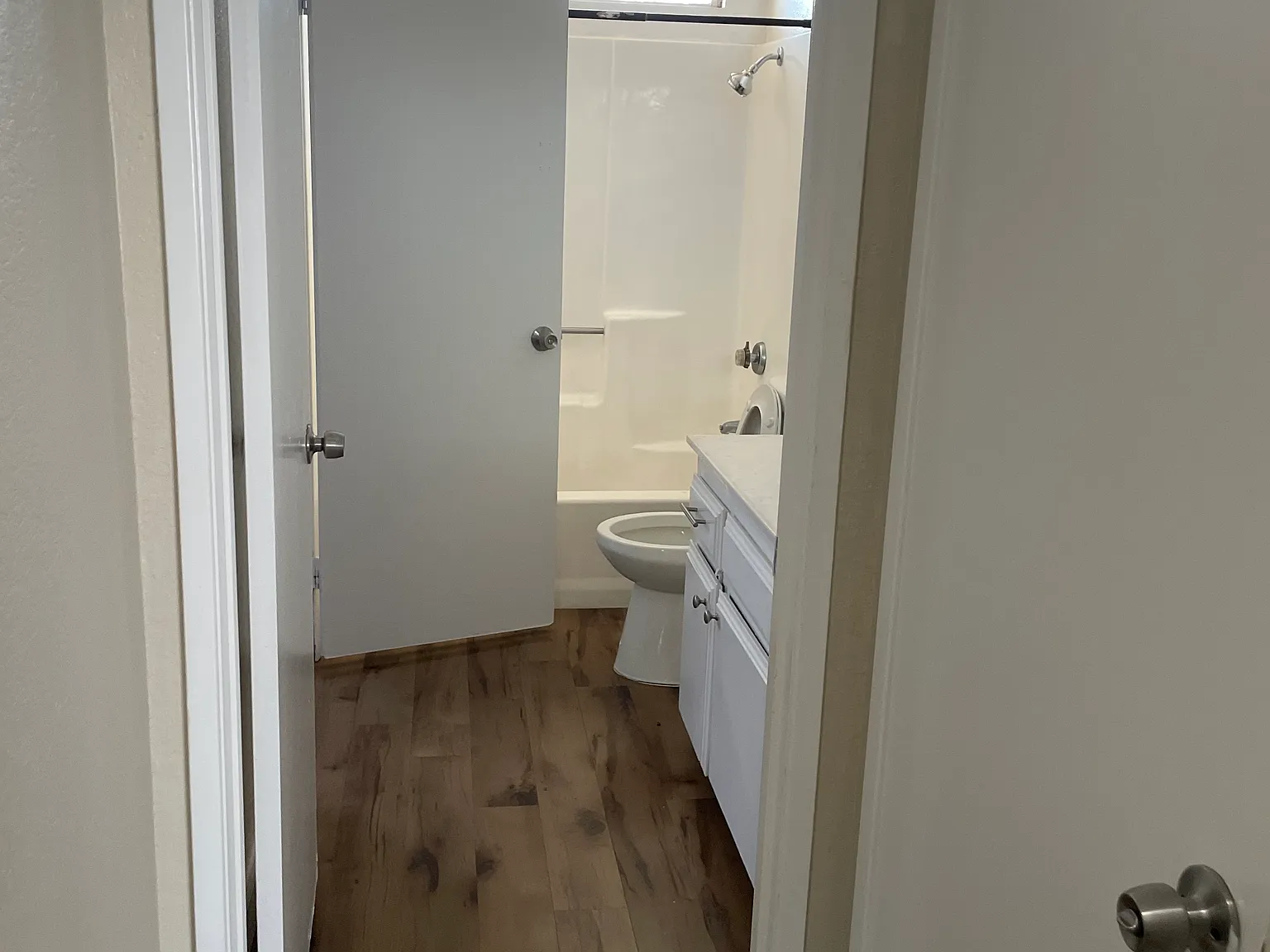 2 bed, 850 sqft, $1,750 — Photo 3
