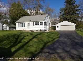 3907 Ruth Ave, Lansing, MI 48910