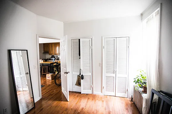 Rented by Douglas Elliman | media 4