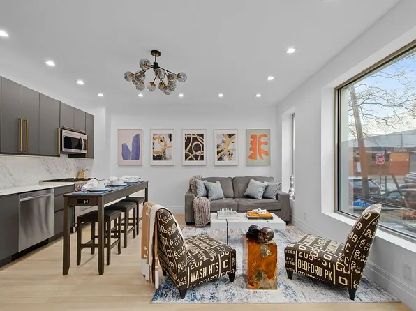 235 N Henry St #1B, Brooklyn, NY 11222