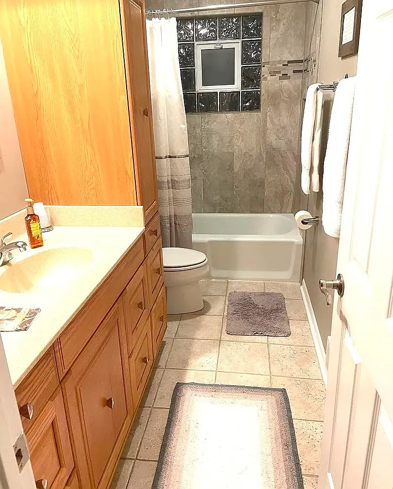 3 bed, 1334 sqft, $2,600 — Photo 4
