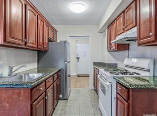 34-25 150th Pl APT 2E, Queens, NY 11354
