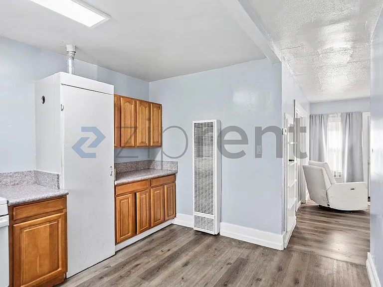 5915 Avenal Ave #5915 — Photo 14