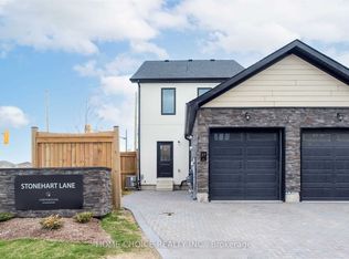 27 Stonehart Ln, Barrie, ON L4M 7E8