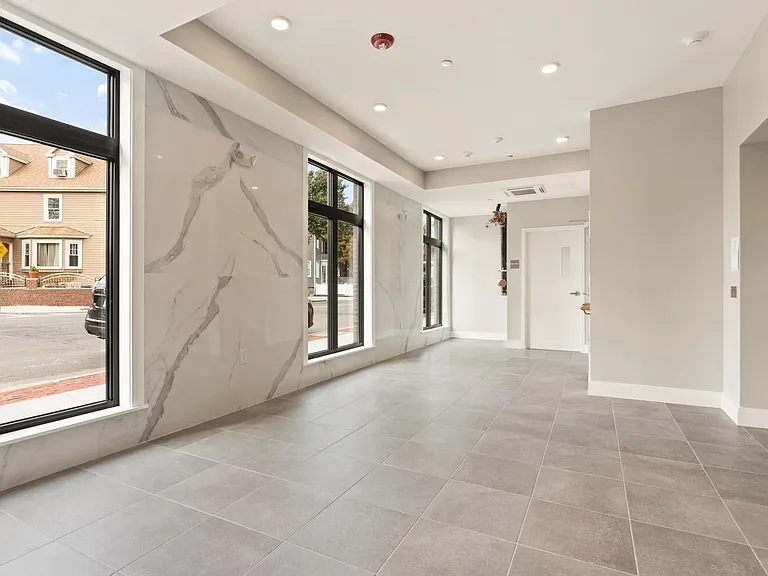 1700 Dorchester Ave — Photo 14