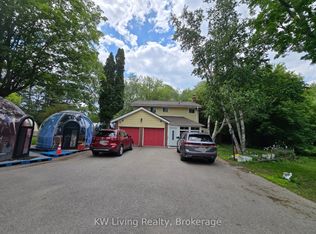 1 Campbell Ct, Markham, ON L3R2B3