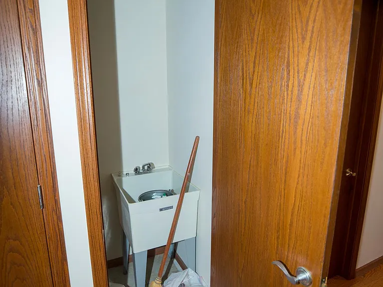 670 N Peoria St #2 — Photo 18