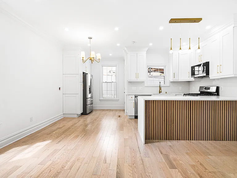 70 E Passaic St #1A — Photo 42