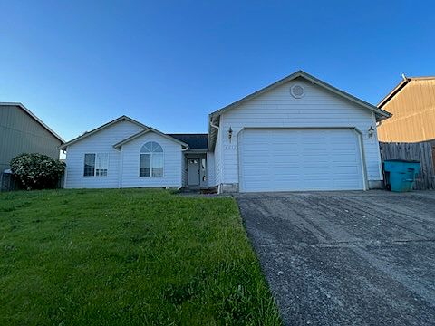 1st image of 4012 NE 98th St