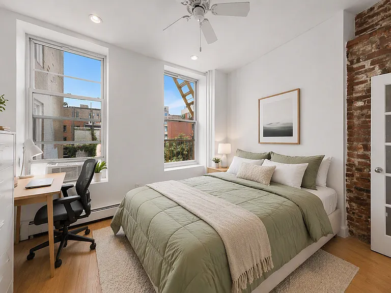 331 S 1st St #2L — Photo 3