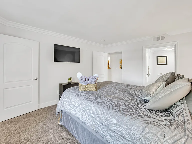 1150 N Buffalo Dr #1114 — Photo 15