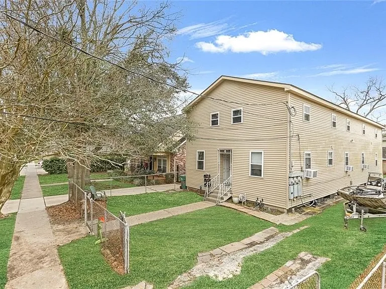 522 Aurora Ave #C — Photo 9