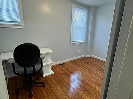 4 bed, 1200 sqft, $3,500 — Photo 3