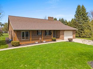 5379 E Heraly Rd, New Franken, WI 54229