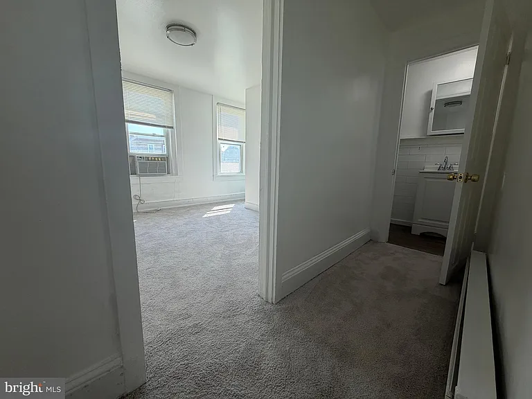 2 W 2nd St #3 — Photo 14