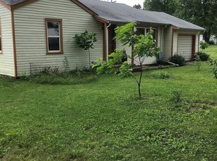 110 Robnett St, Licking, MO 65542