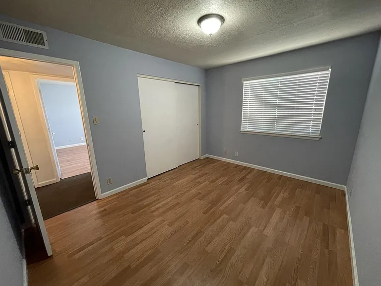 3621 Wellesley Dr NE #C — Photo 10
