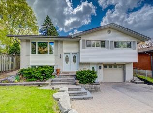 209 Willowdale Ave, Waterloo, ON N2J 3M2